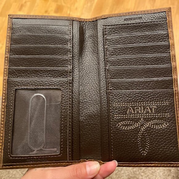 Men's Rodeo Wallet with Distressed USA Flag and Shield Logo - Picture 3 of 7